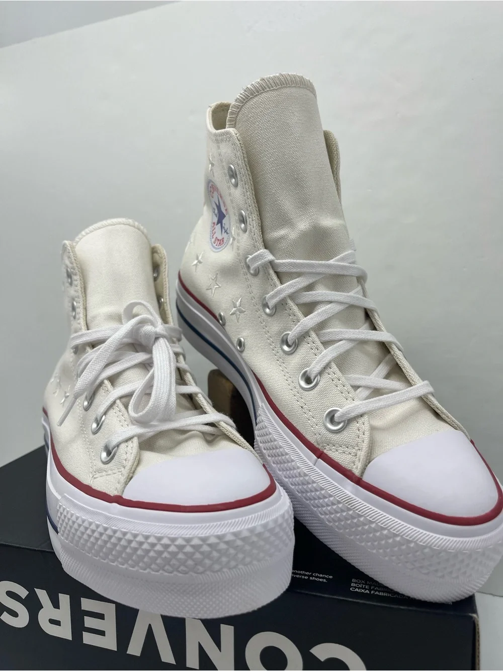 Converse A15538C WMNS Sz 8.5 CTAS LIT HI VINTAGE WHITE/RED/NAVY Platform Sneaker